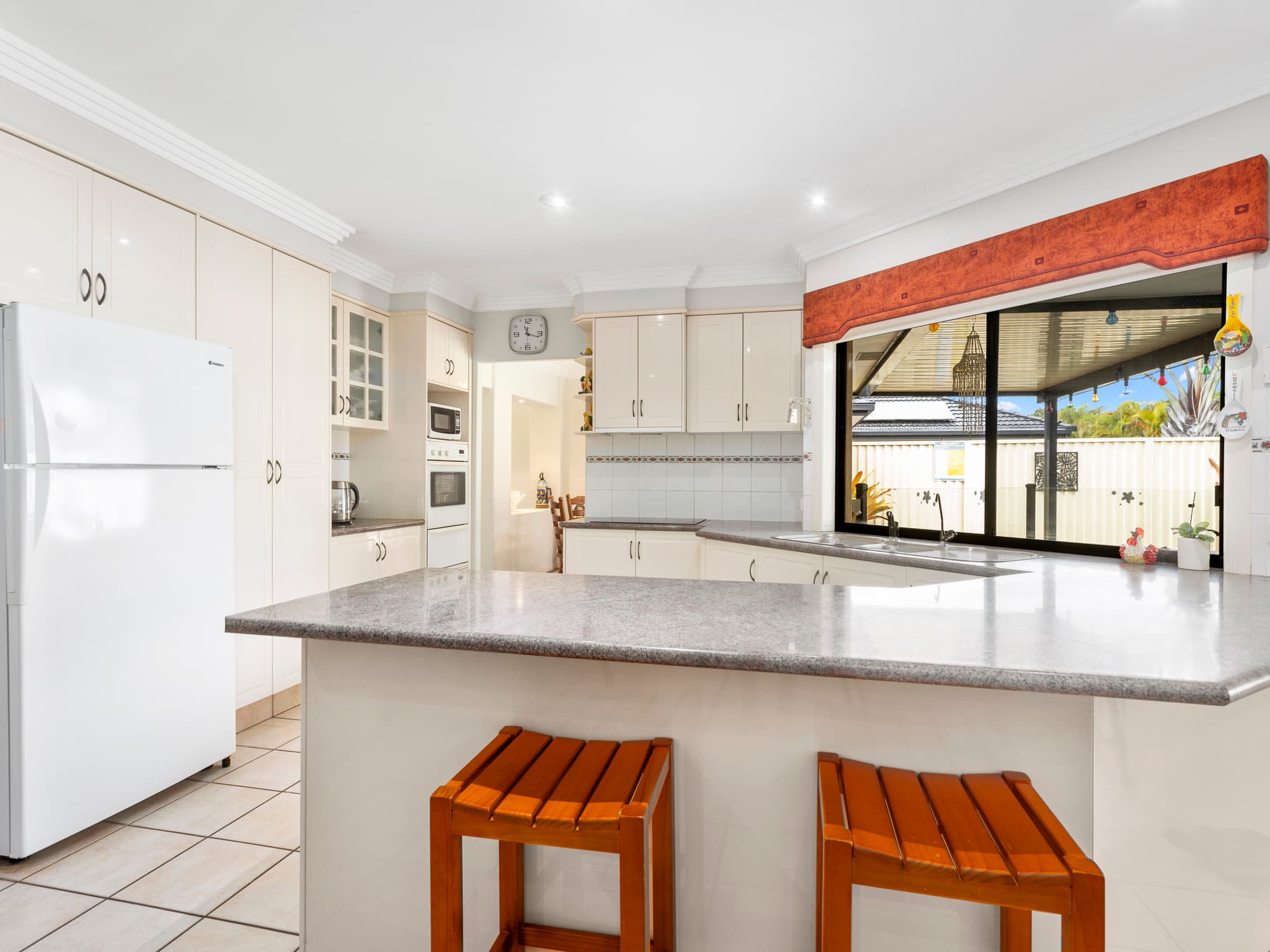 127 Dunlin Drive, Burleigh Waters, Burleigh Waters - Thumbnail 6