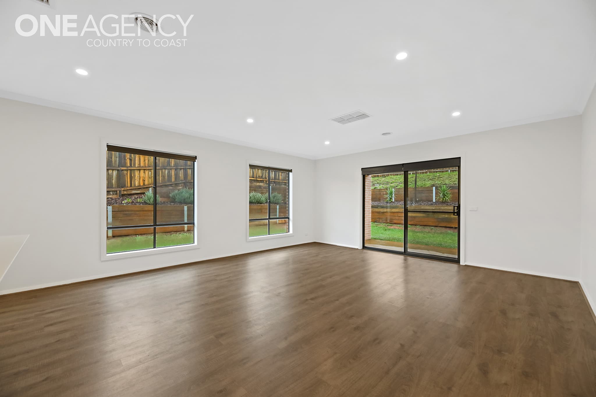 35 Bexley Boulevard, Drouin, Drouin - Thumbnail 4