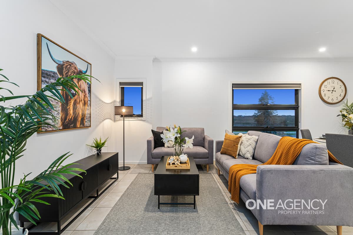 3A Charlwood Promenade, Werribee, South Grafton - Thumbnail 3
