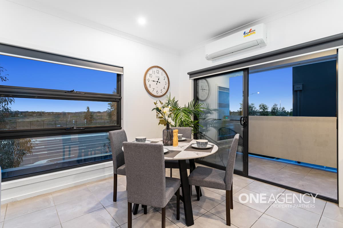 3A Charlwood Promenade, Werribee, South Grafton - Thumbnail 5