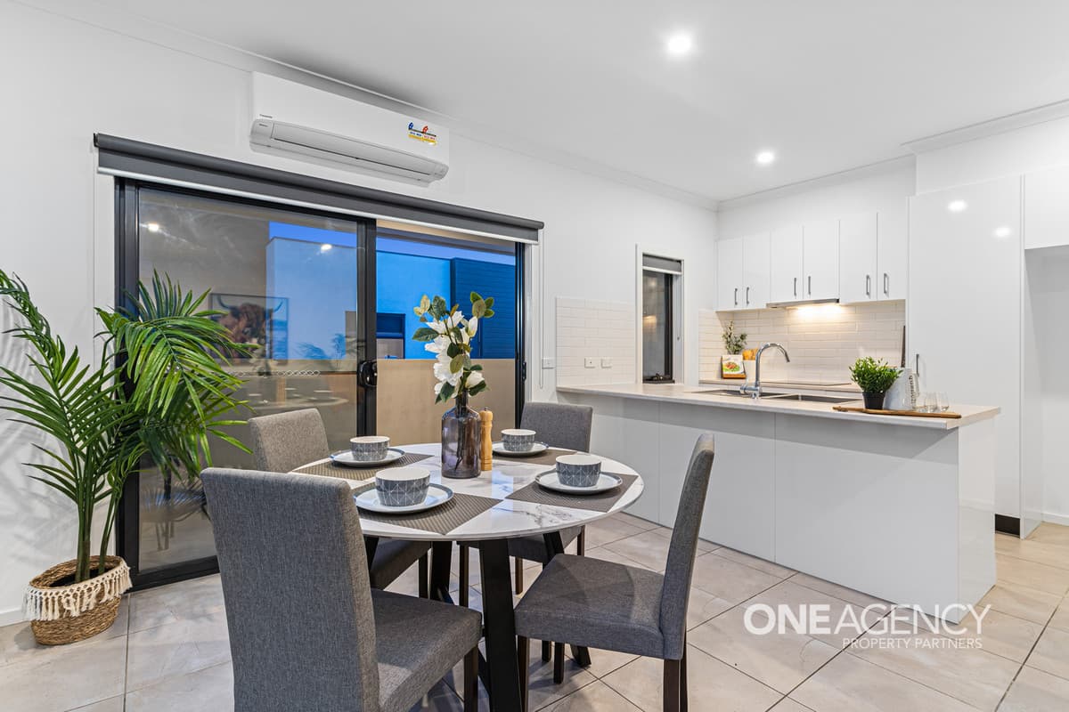 3A Charlwood Promenade, Werribee, South Grafton - Thumbnail 6