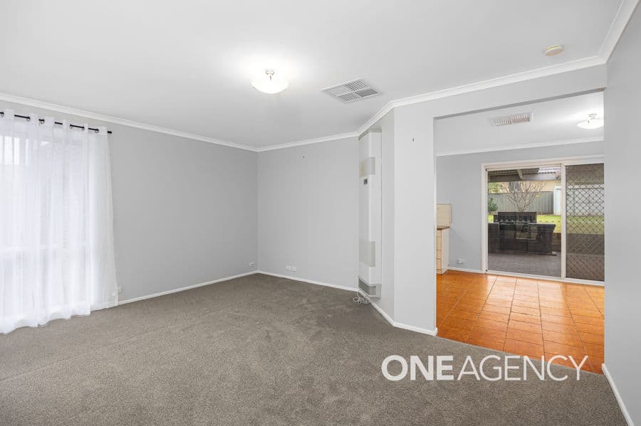 7 GUNN Drive, Estella, Estella - Thumbnail 2