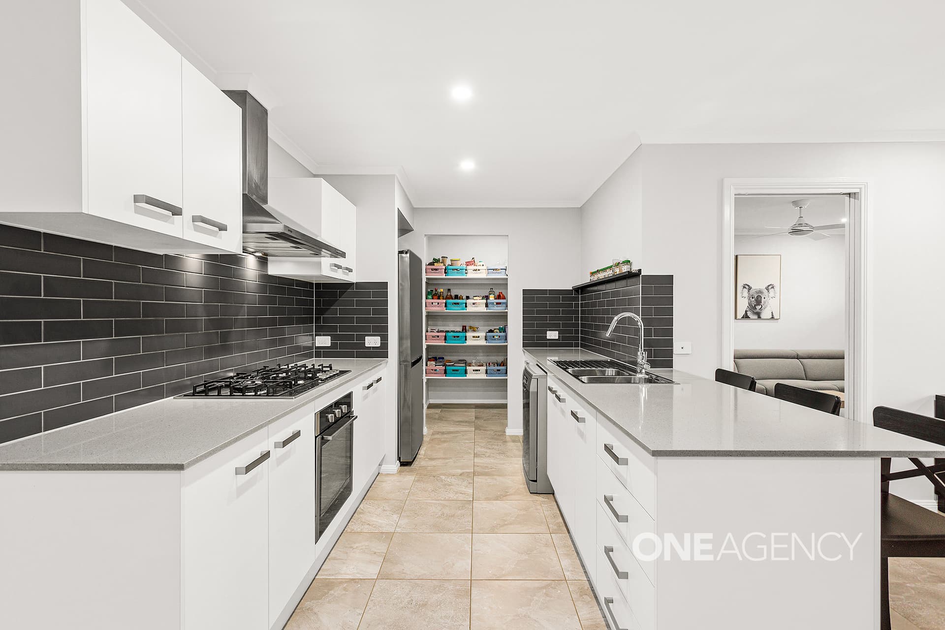 15 Pony Drive, Calderwood, Calderwood - Thumbnail 3