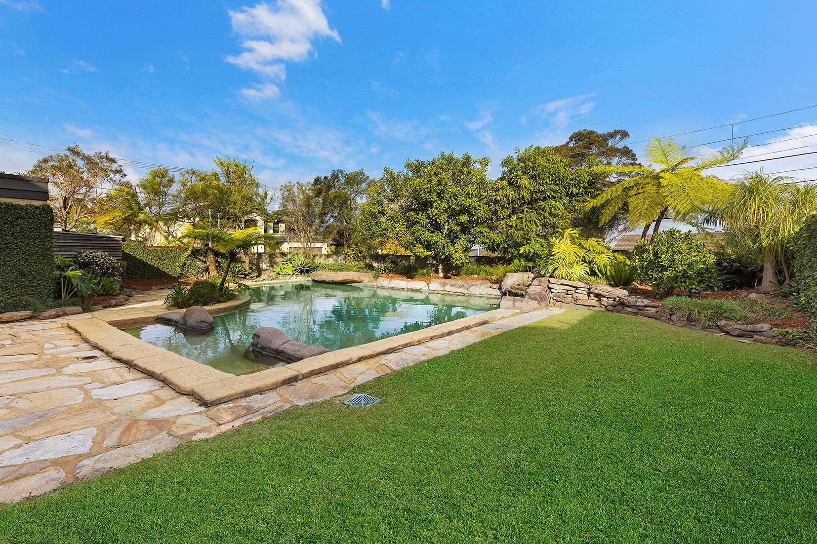3 Goldsmith Avenue, Killarney Heights, Killarney Heights - Thumbnail 2