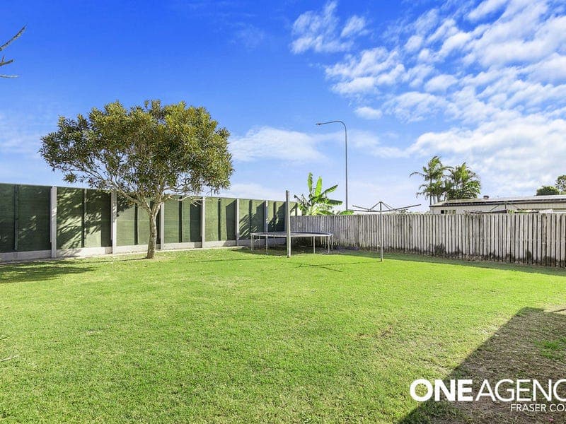 12 Burnett Court, Eli Waters, Eli Waters - Thumbnail 2