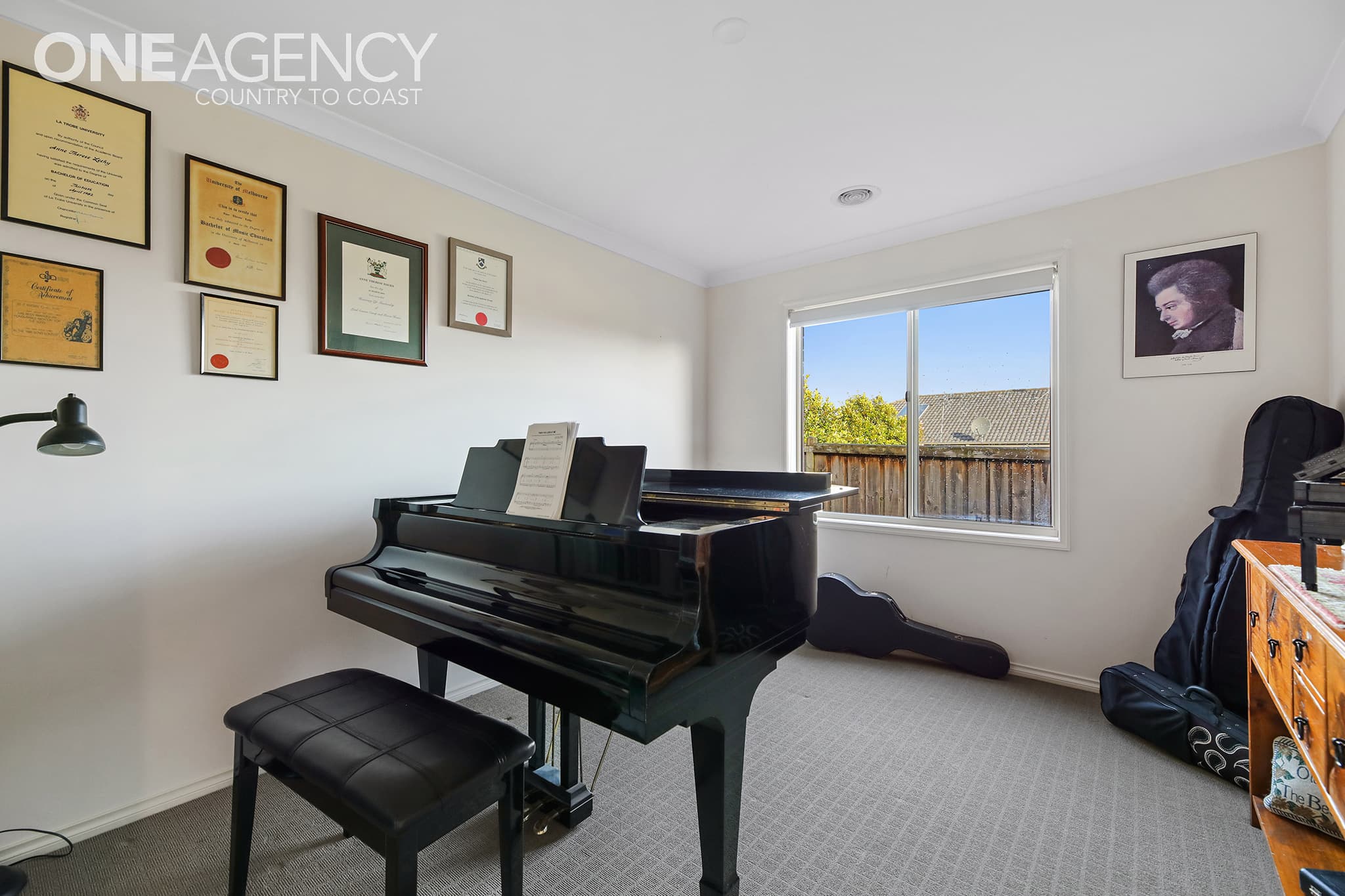 12 Skyline Drive, Warragul, Warragul - Thumbnail 6