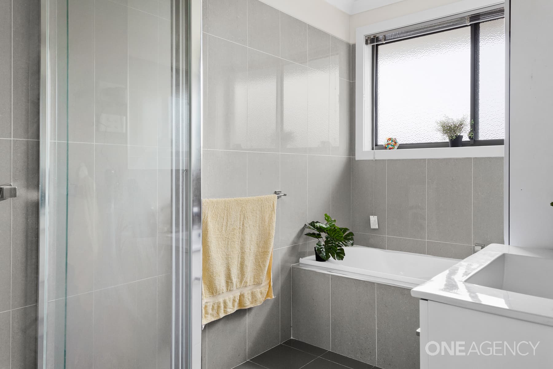 1/10 Onyx Court, Perth, Perth - Thumbnail 4
