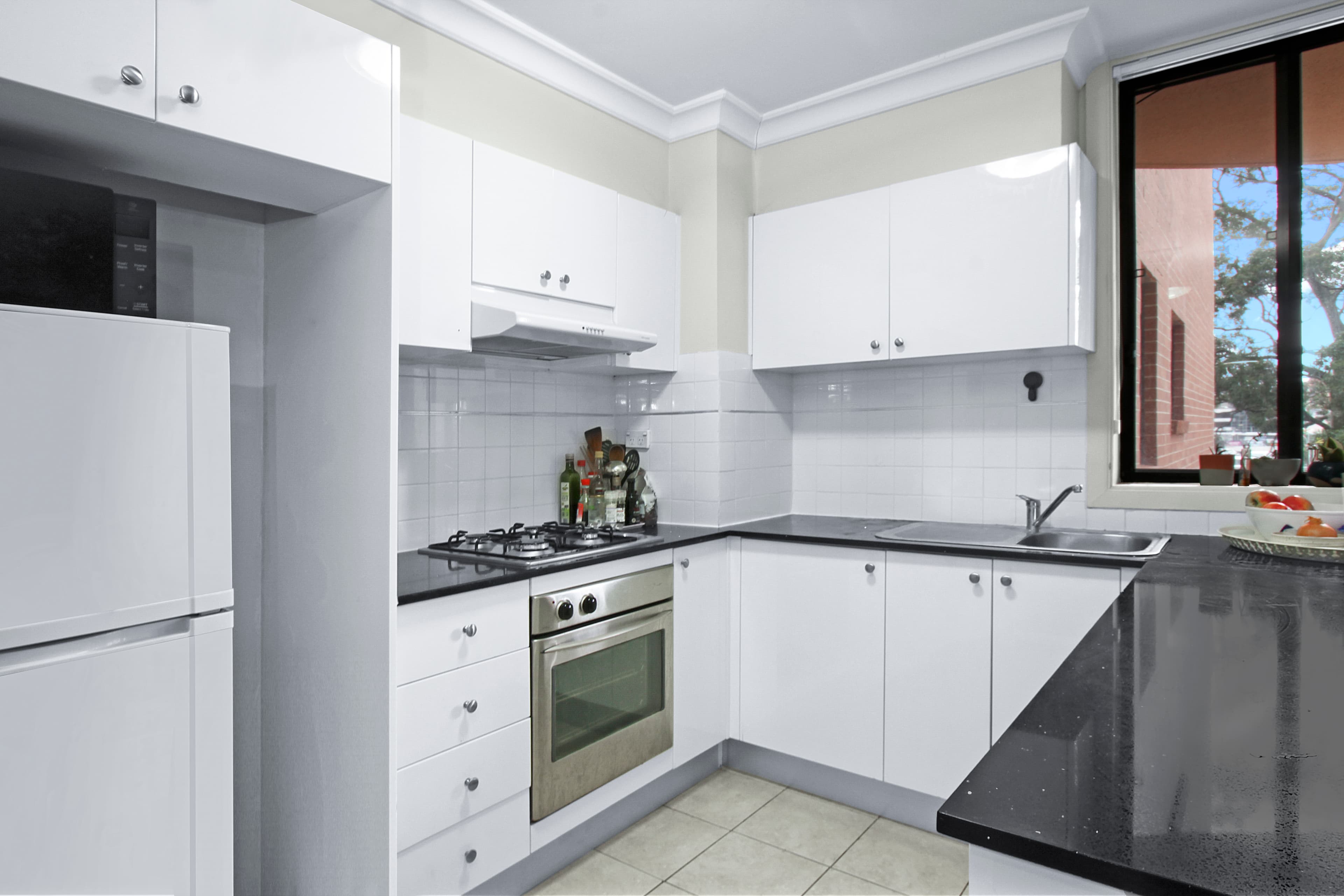 11/8-12 Market Street, Rockdale, Rockdale - Thumbnail 2