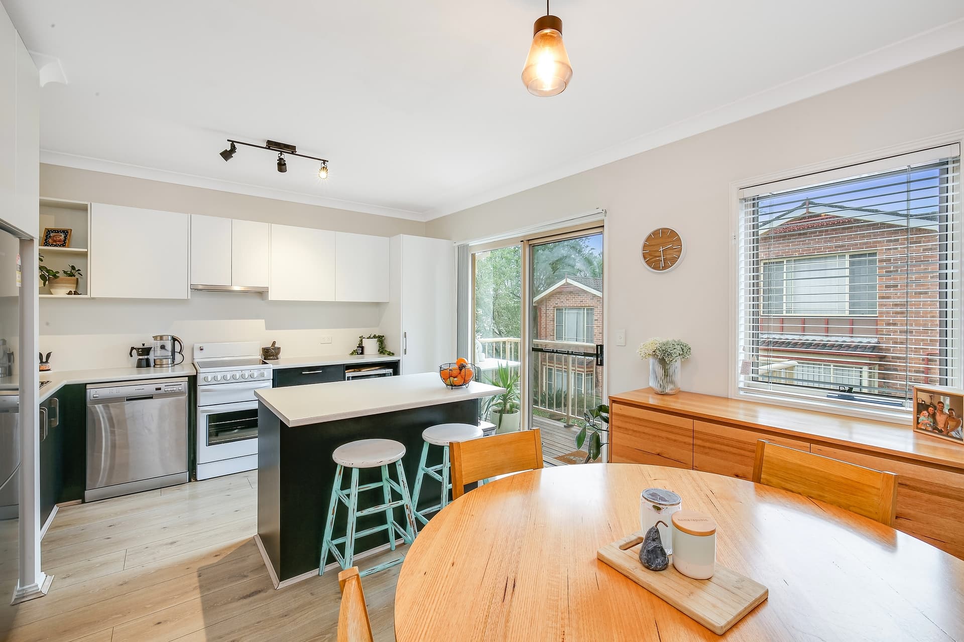 3/163 Gertrude Street, Gosford, Gosford - Image 1