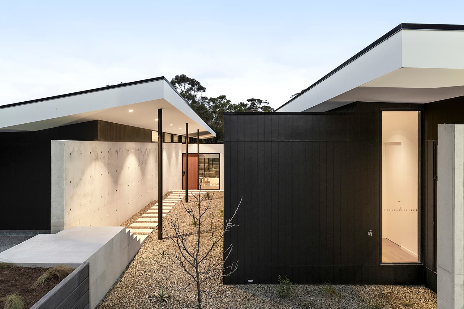 13 Glen Shian Crescent, Mount Eliza, Mount Eliza - Thumbnail 2