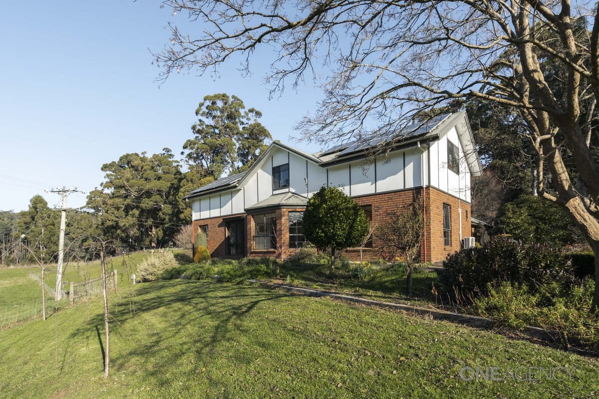 8 Rettkes Road, Somerset, Somerset - Thumbnail 2