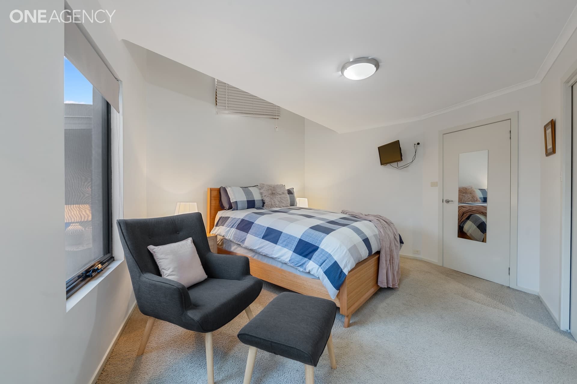 38 Lapthorne Close, Don, Don - Thumbnail 6