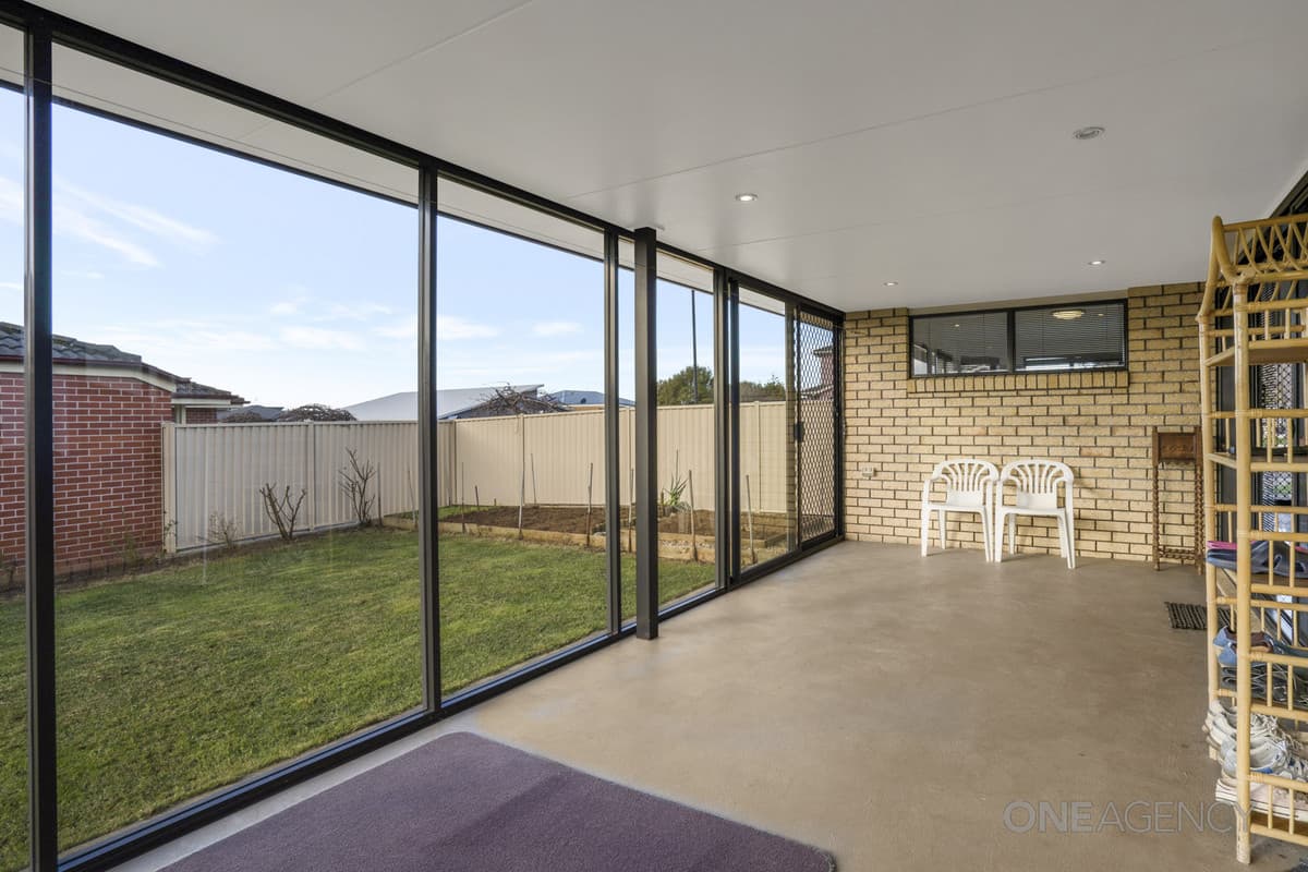 16 Waterford Drive, Sulphur Creek, Sulphur Creek - Thumbnail 7