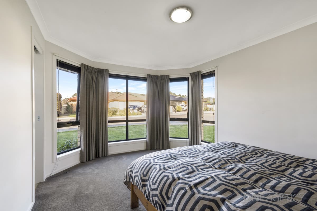 16 Waterford Drive, Sulphur Creek, Sulphur Creek - Thumbnail 8