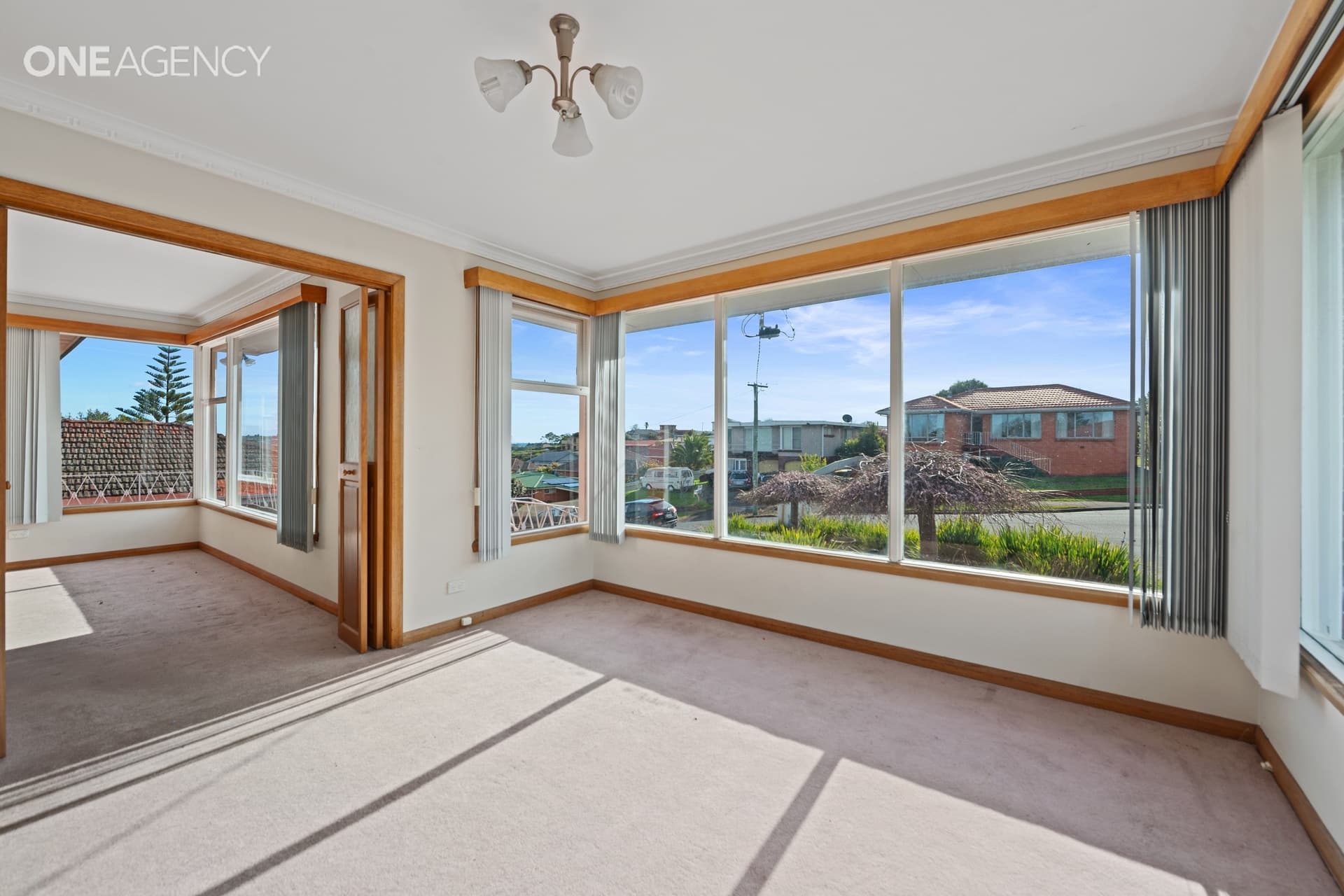 8 Princess Place, East Devonport, East Devonport - Thumbnail 3