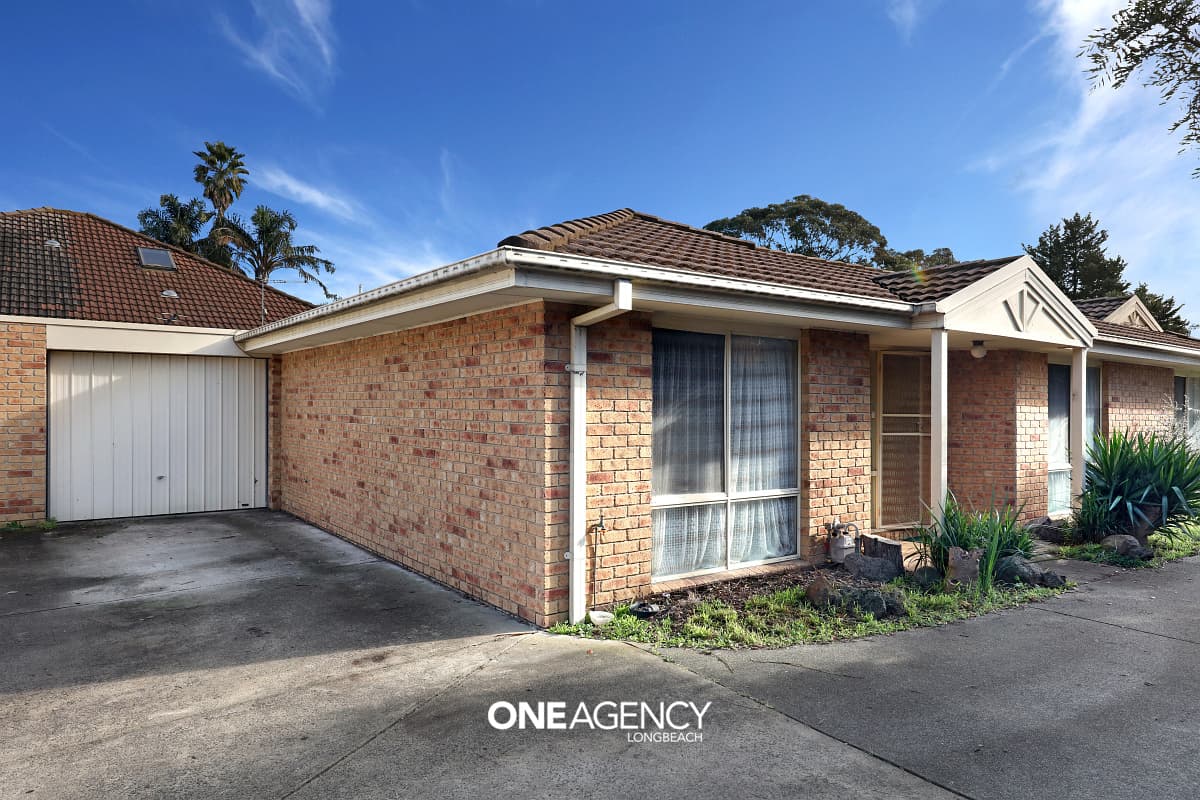 2/111 Austin Road, Seaford, Seaford - Image 1