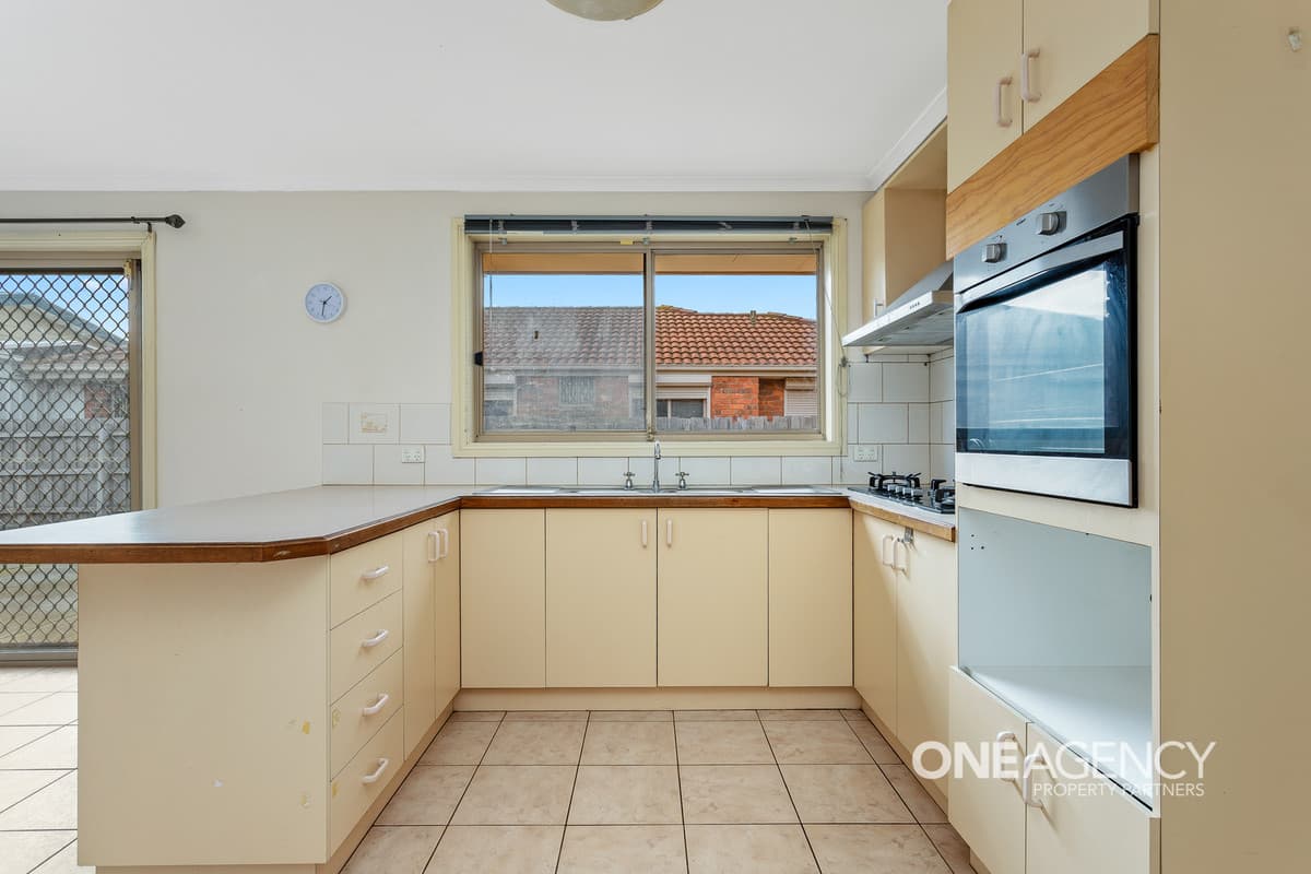52 St Anthony Court, Seabrook, Seabrook - Thumbnail 5