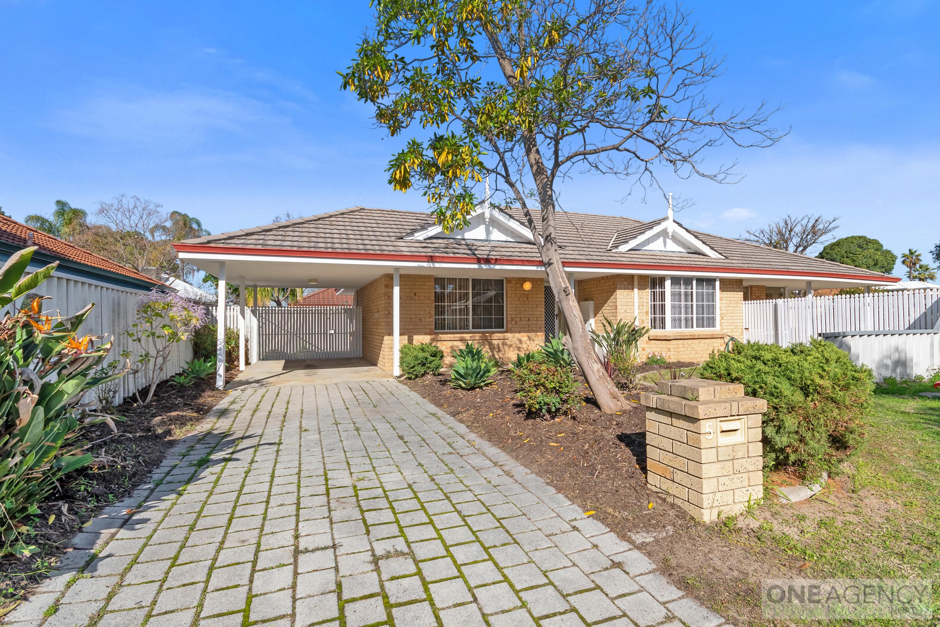 5 Sutton Court, Redcliffe, Redcliffe - Thumbnail 2