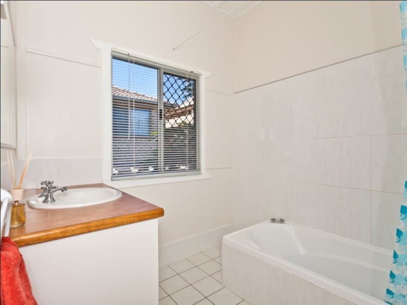 5 Ewart Street, Clontarf, Clontarf - Thumbnail 7