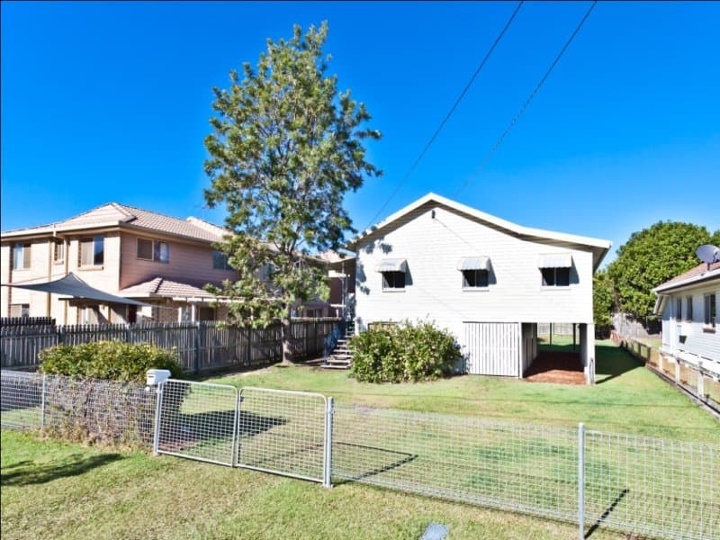 5 Ewart Street, Clontarf, Clontarf - Image 1