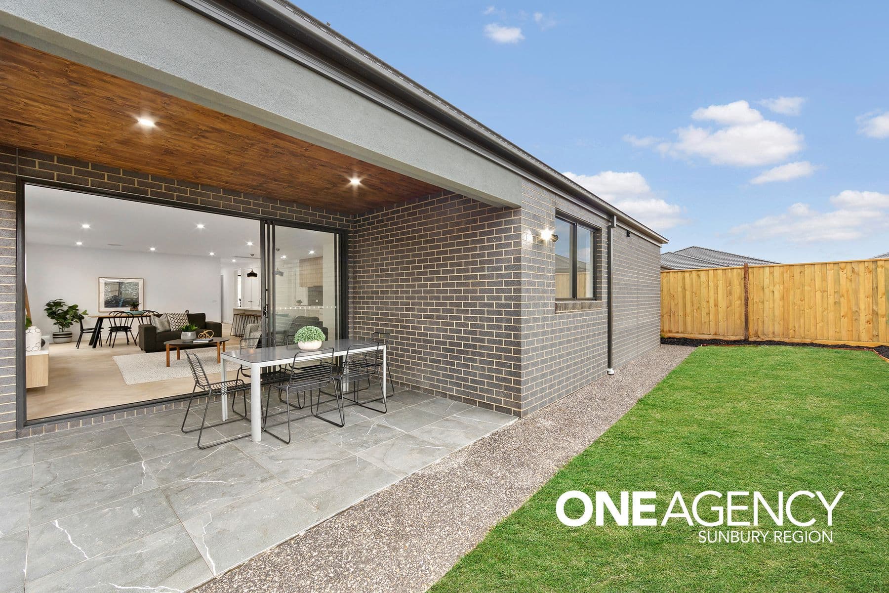 22 Nira Drive, Sunbury, Sunbury - Thumbnail 6