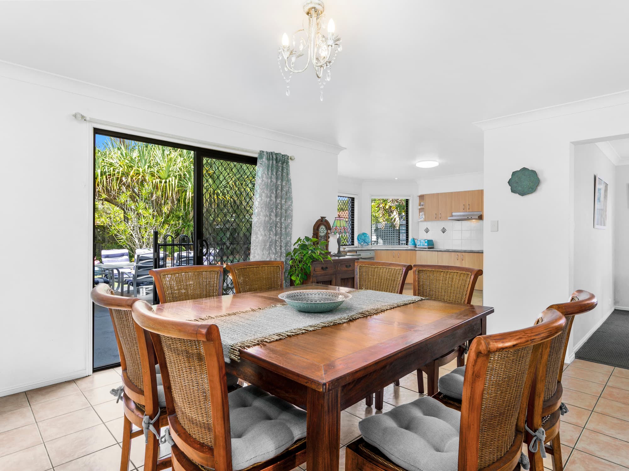 6 Islander Court, Burleigh Waters, QLD 4220, Burleigh Waters - Thumbnail 5