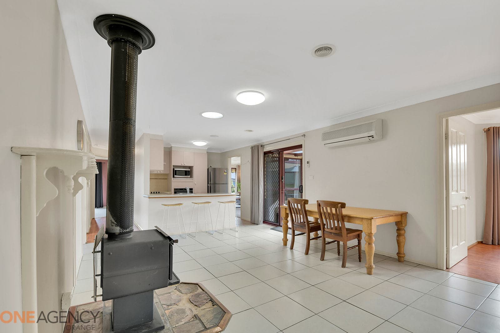 12 Sheldon Crescent, Orange, Orange - Thumbnail 6
