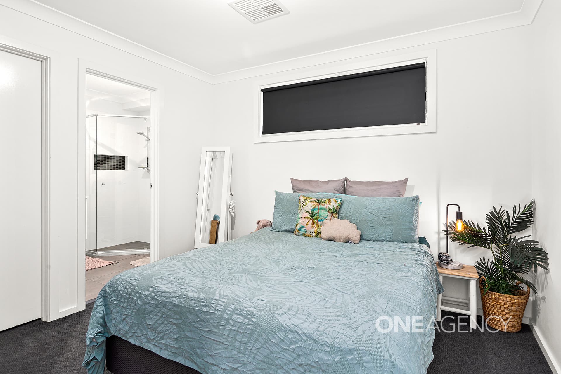 9 Scanlon Street, Calderwood, Calderwood - Thumbnail 5