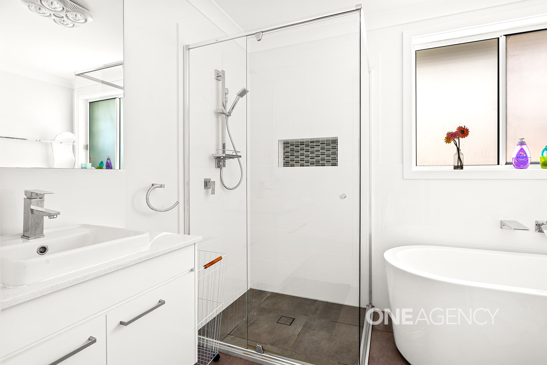 9 Scanlon Street, Calderwood, Calderwood - Thumbnail 7