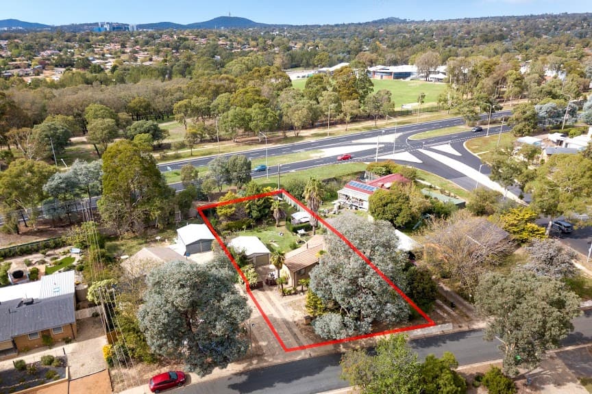 6 Stretton Crescent, Latham, Latham - Thumbnail 5