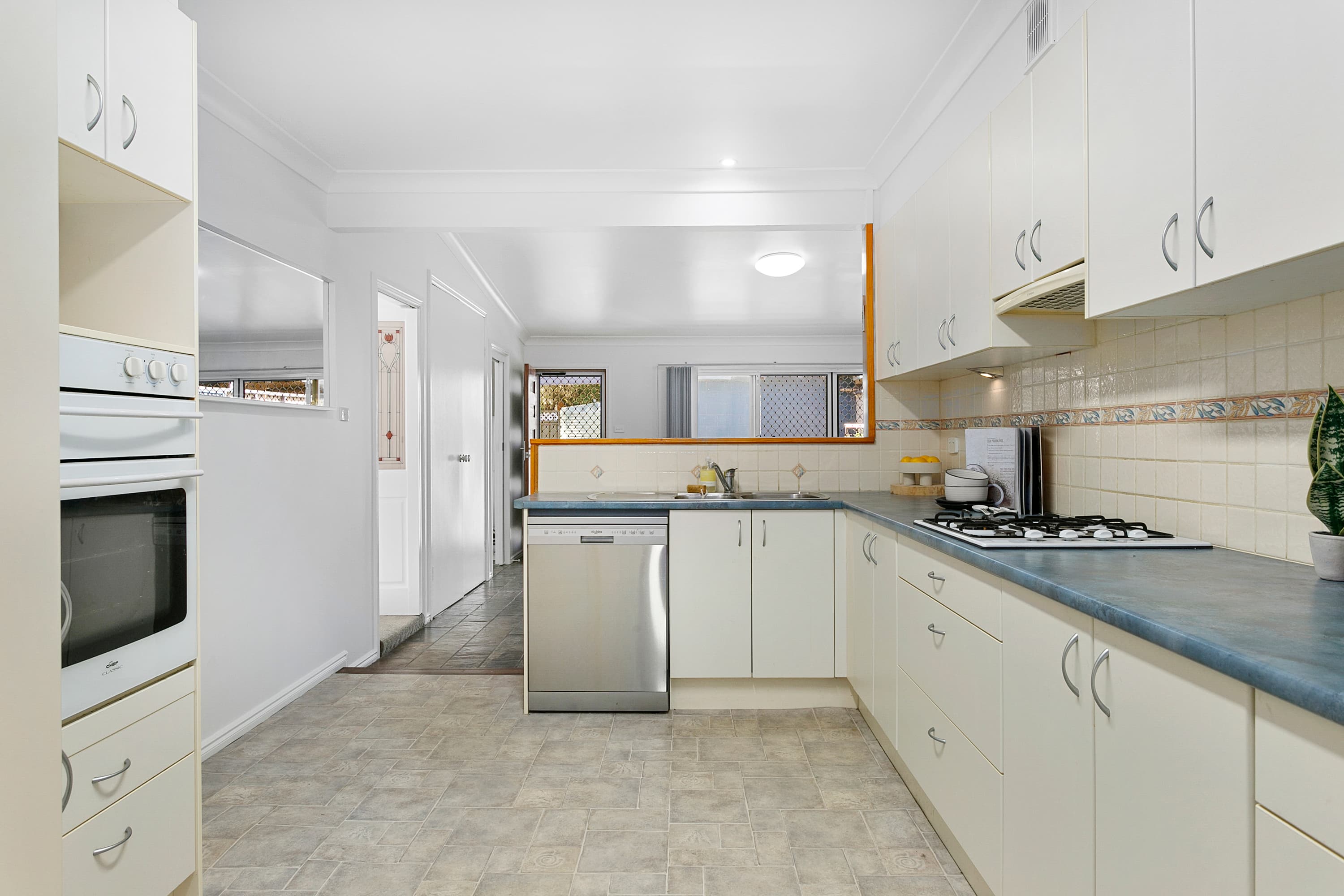 18 Jane Place, Heathcote, Heathcote - Thumbnail 5