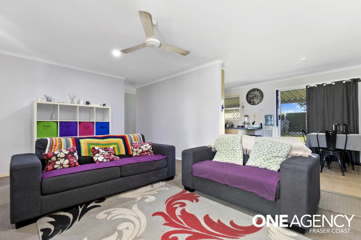 12 Burnett Court, Eli Waters, Eli Waters - Thumbnail 2
