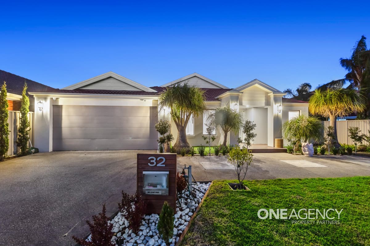32 Monte Carlo Drive, Point Cook, Point Cook - Thumbnail 2