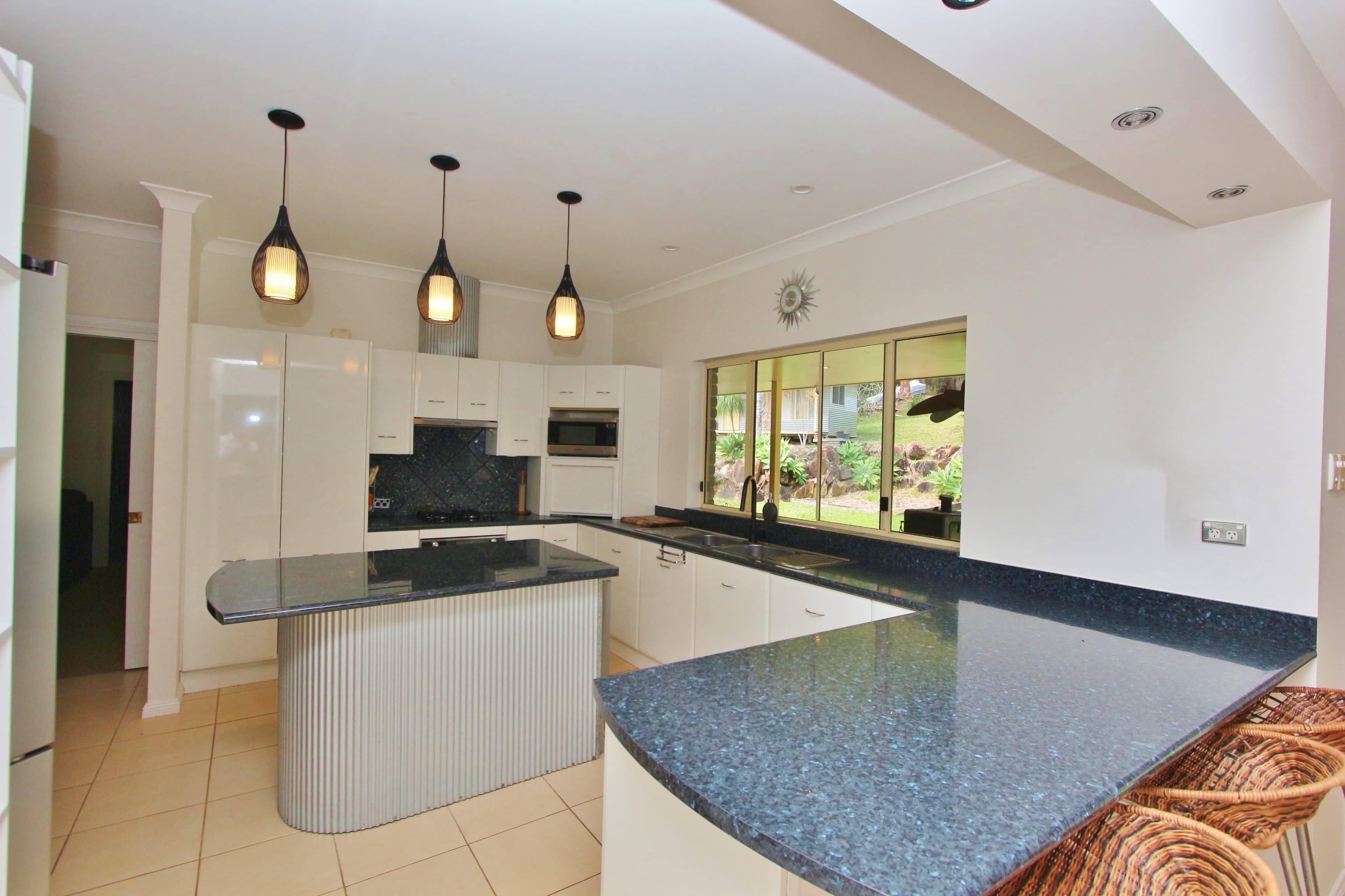 12 Ferntree Court, Kew, Kew - Thumbnail 3
