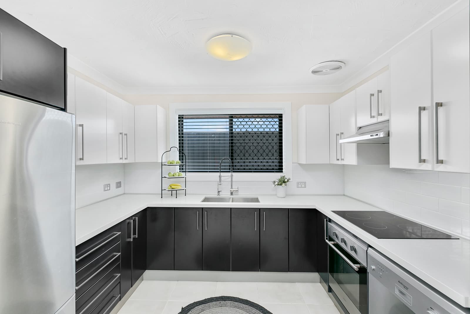 16 Pipit Parade, Burleigh Waters, Burleigh Waters - Thumbnail 7