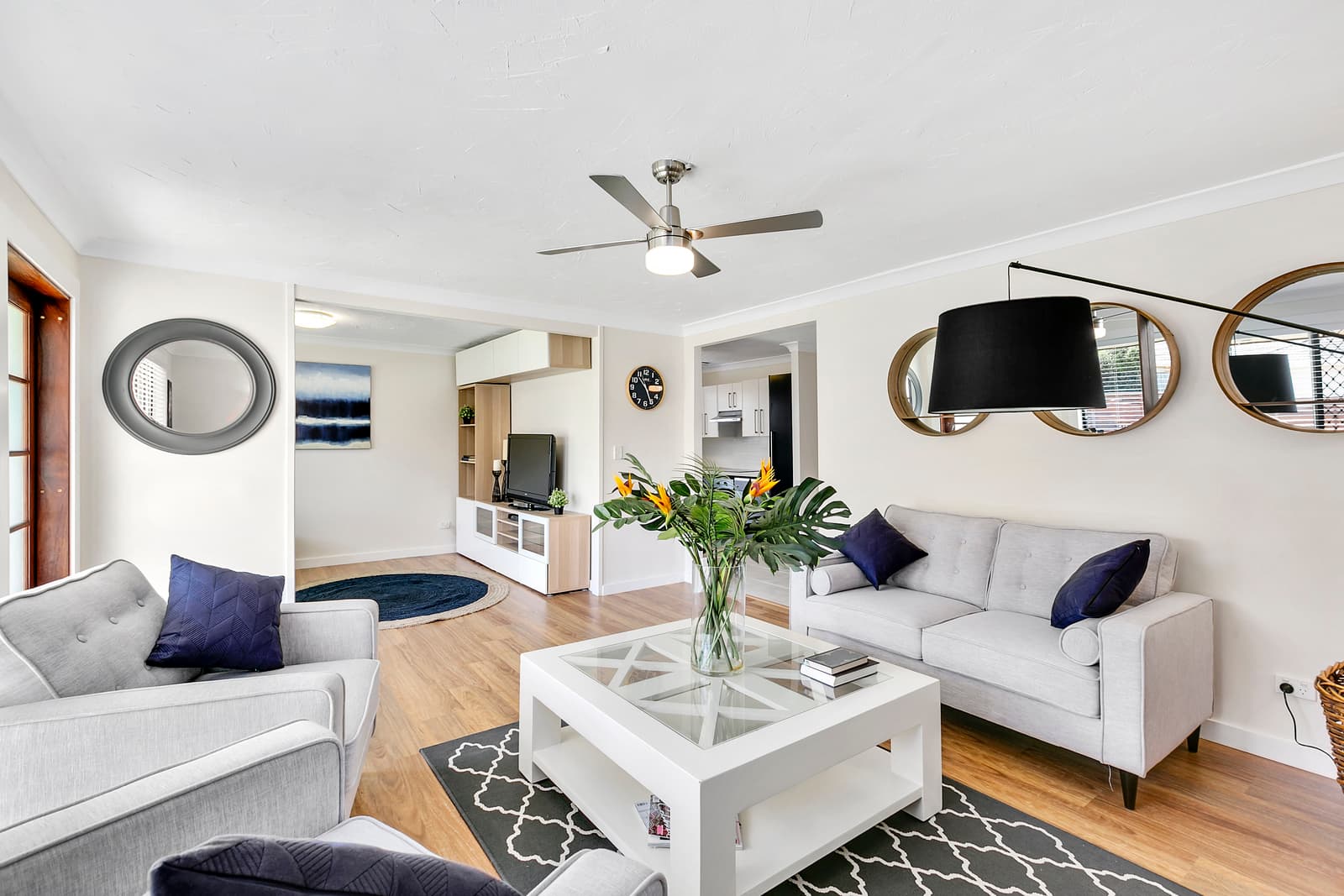 16 Pipit Parade, Burleigh Waters, Burleigh Waters - Thumbnail 4