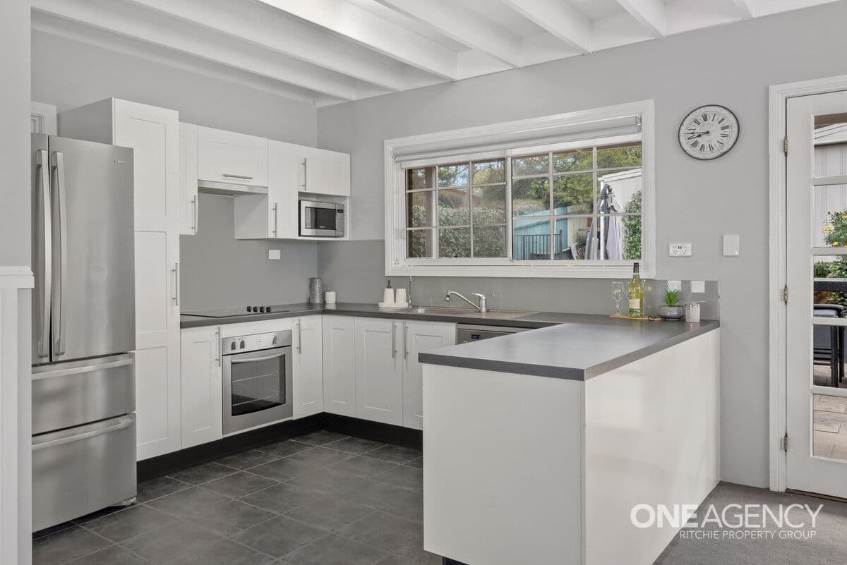 23 Wideview Avenue, Woodford, Woodford - Thumbnail 7