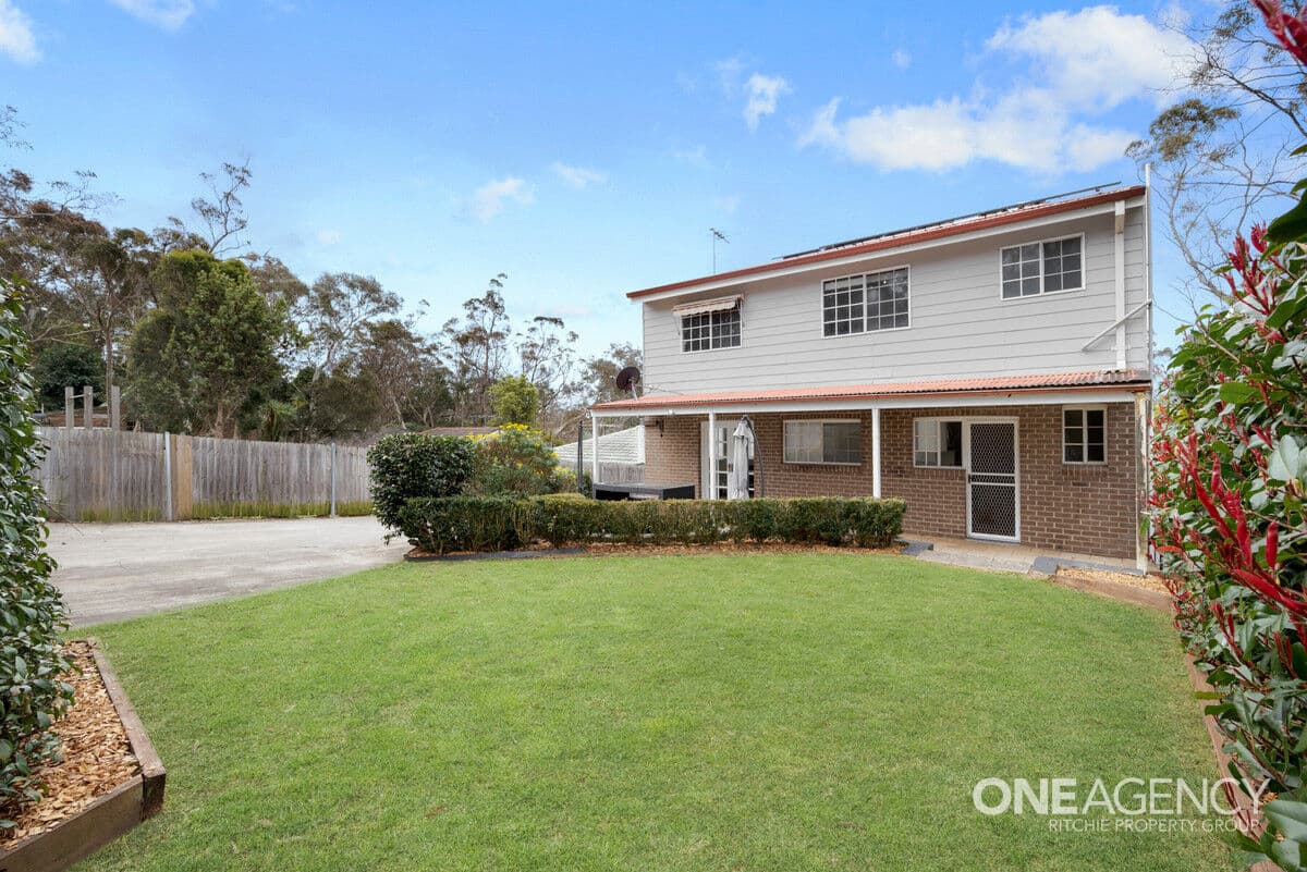 23 Wideview Avenue, Woodford, Woodford - Image 1