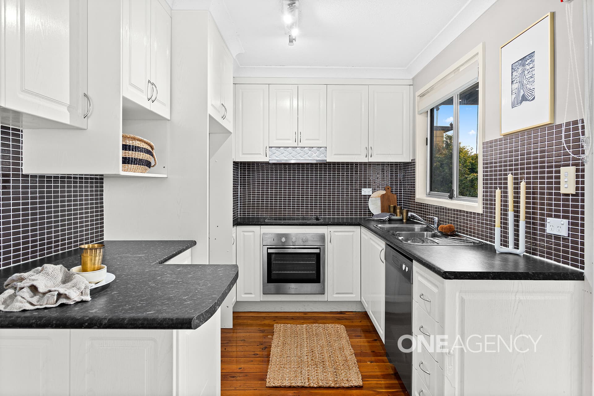 50 Edgeworth Avenue, Kanahooka, Kanahooka - Thumbnail 4