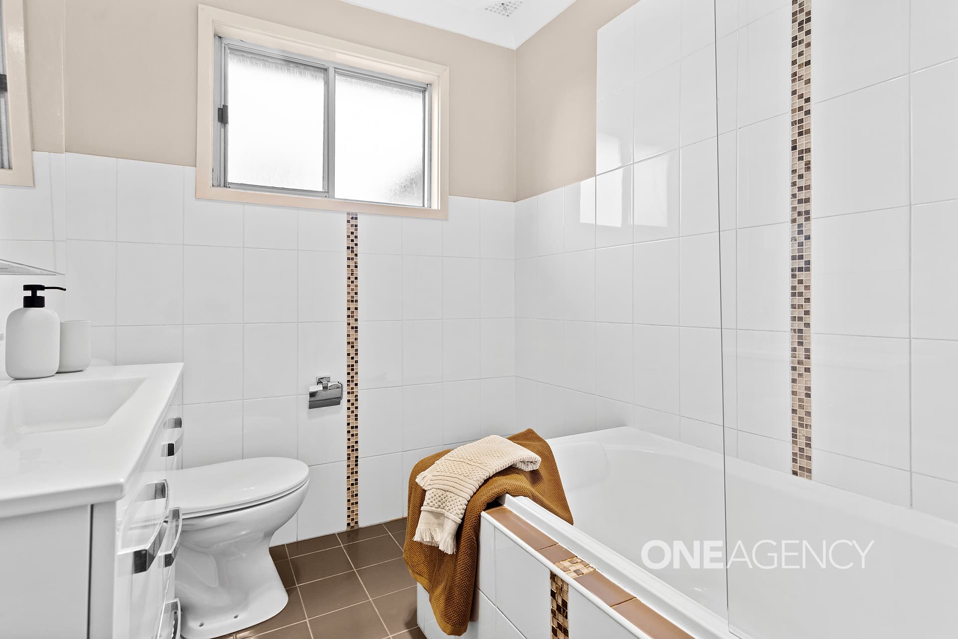 50 Edgeworth Avenue, Kanahooka, Kanahooka - Thumbnail 6