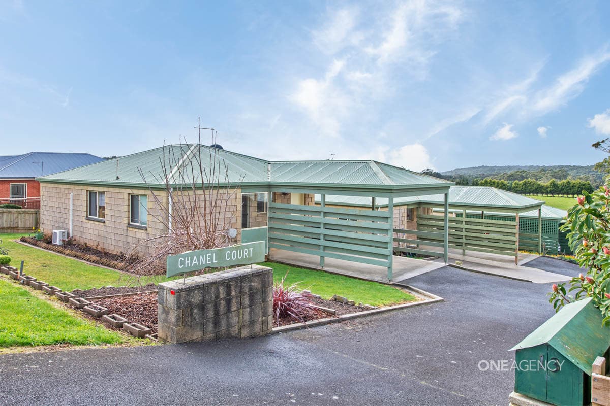 1/13 Sampson Avenue, Smithton, Smithton - Image 1