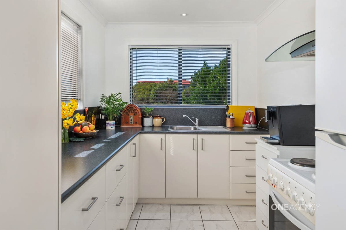 2/270 Stanley Highway, Stanley, Stanley - Image 1