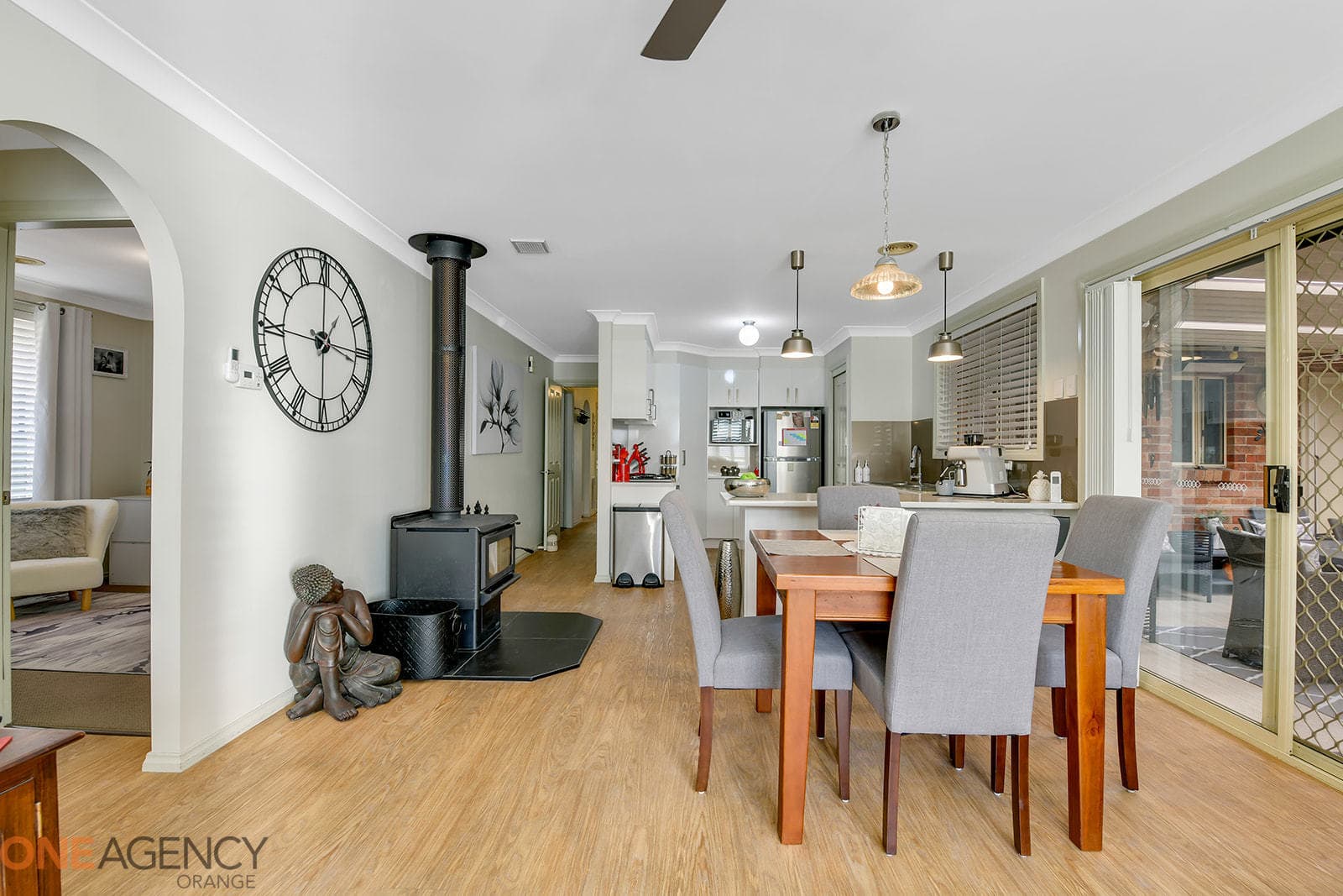 3 Douglas Place, Orange, Orange - Thumbnail 3
