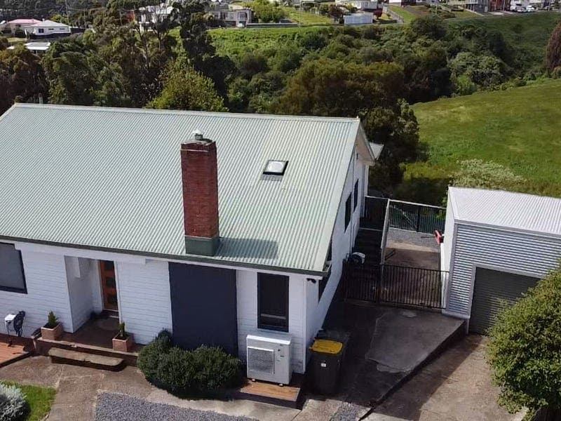 30 Whitford Street, Upper Burnie, Upper Burnie - Thumbnail 5