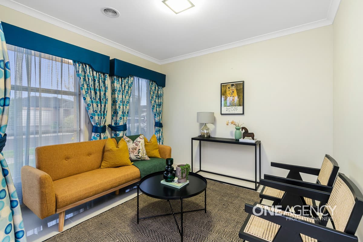 49 Bliss Street, Point Cook, Point Cook - Thumbnail 3
