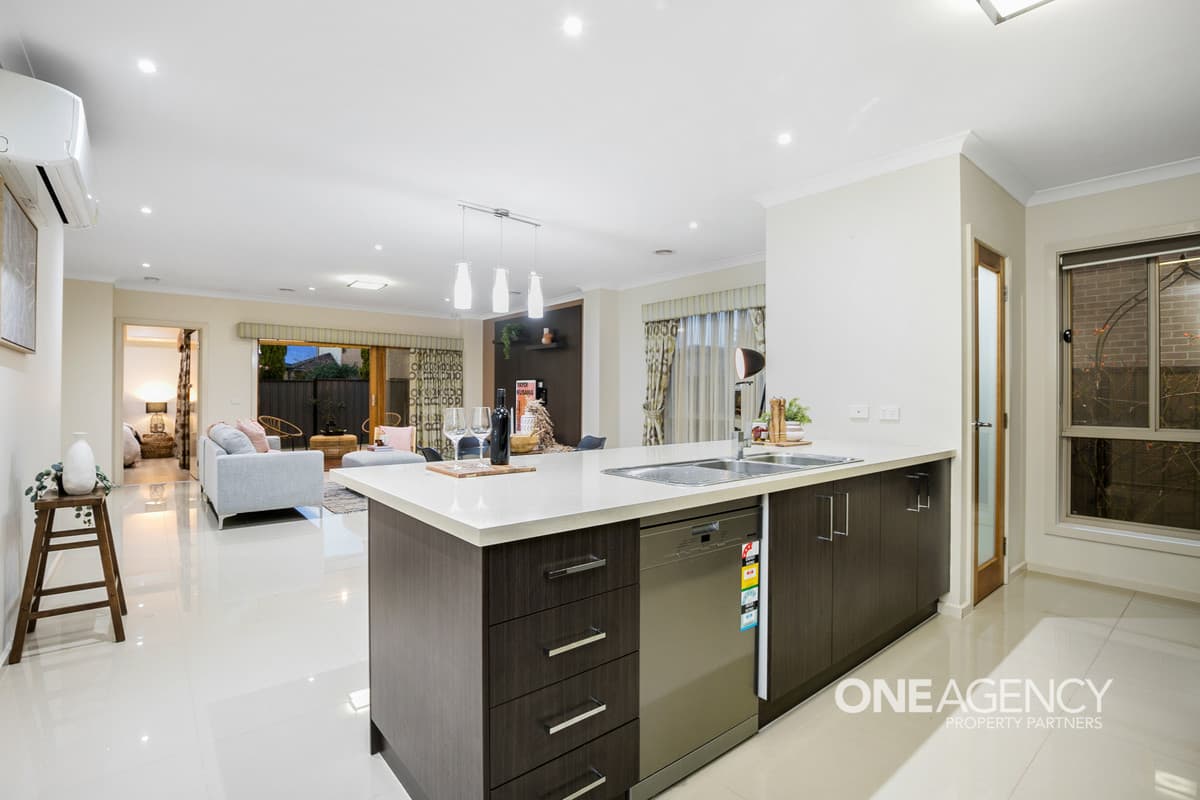 49 Bliss Street, Point Cook, Point Cook - Thumbnail 8