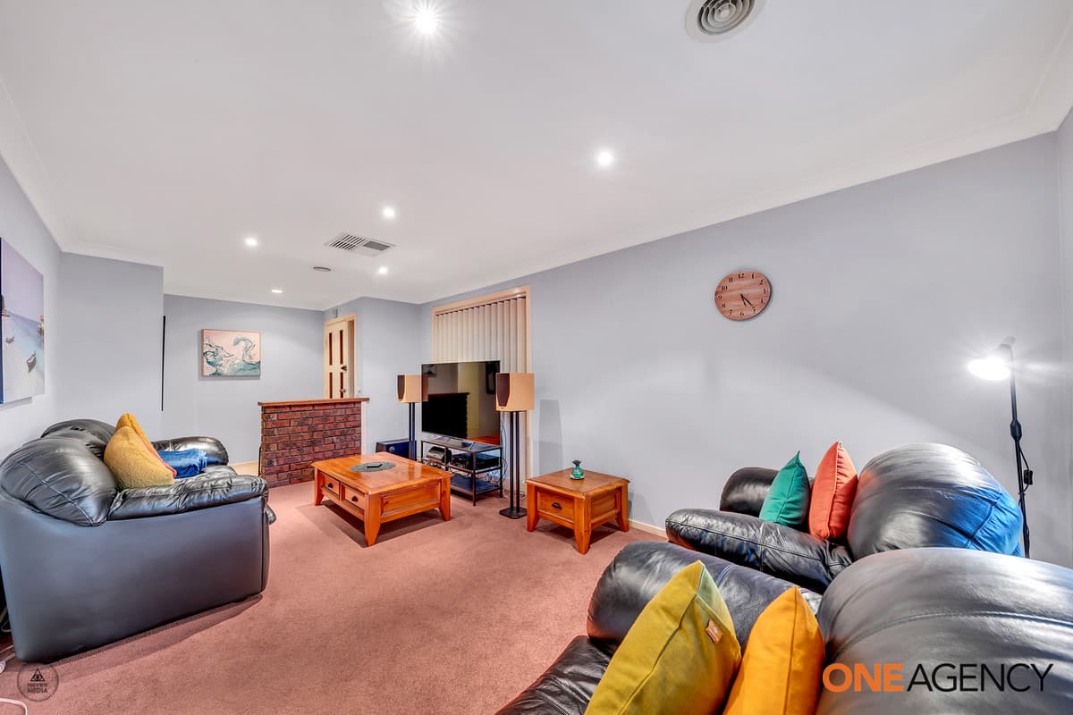 68 South Avenue, Altona Meadows, Altona Meadows - Thumbnail 3