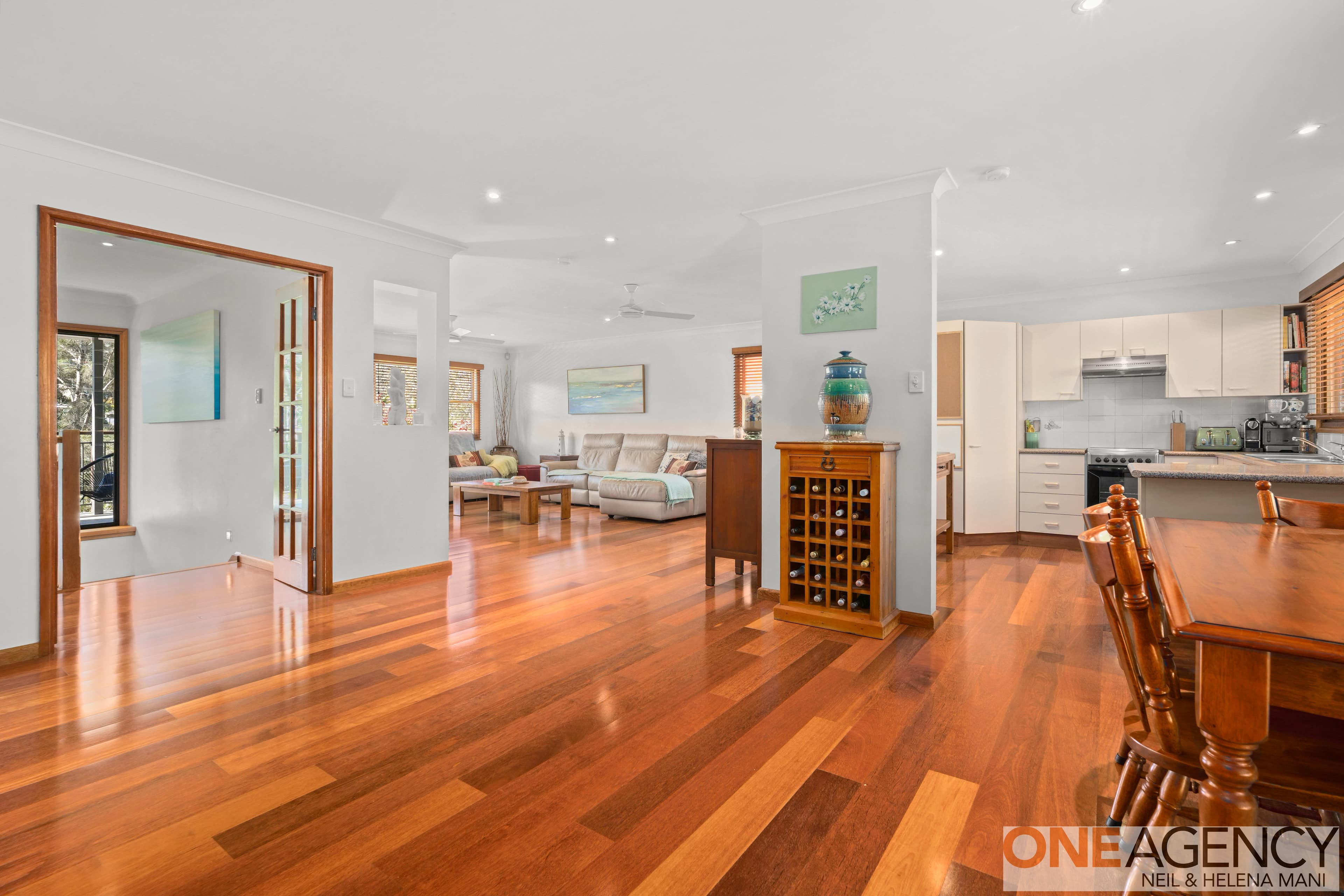 27 Stachon Street, North Gosford, North Gosford - Thumbnail 2