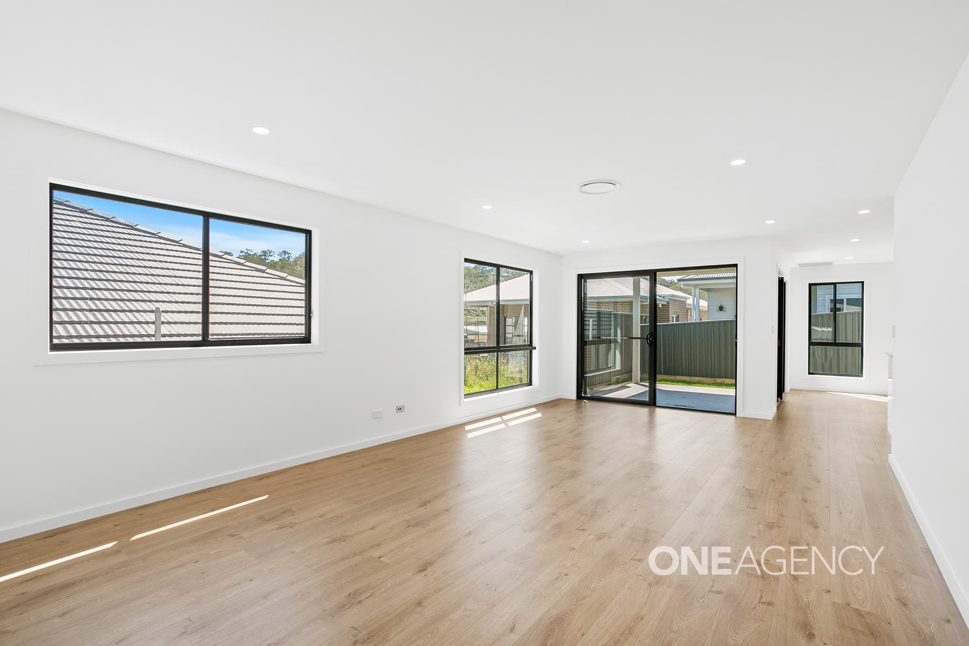 17 Cambewarra Drive, Tullimbar, Tullimbar - Thumbnail 5
