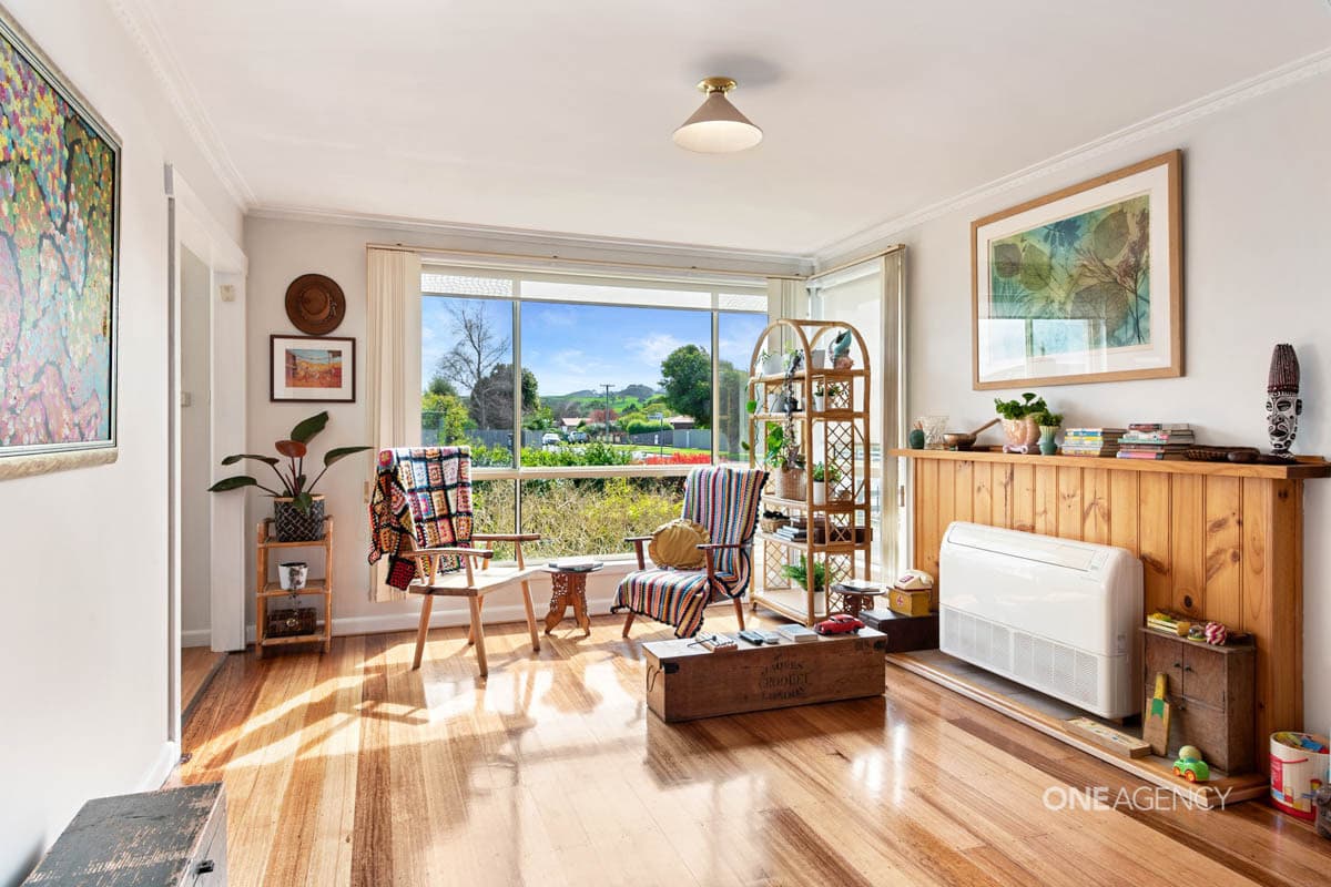 10 Jenner Street, Wynyard, Wynyard - Image 1